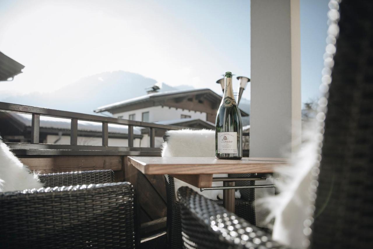 Der Greil - Wein & Gourmethotel ゼル エクステリア 写真